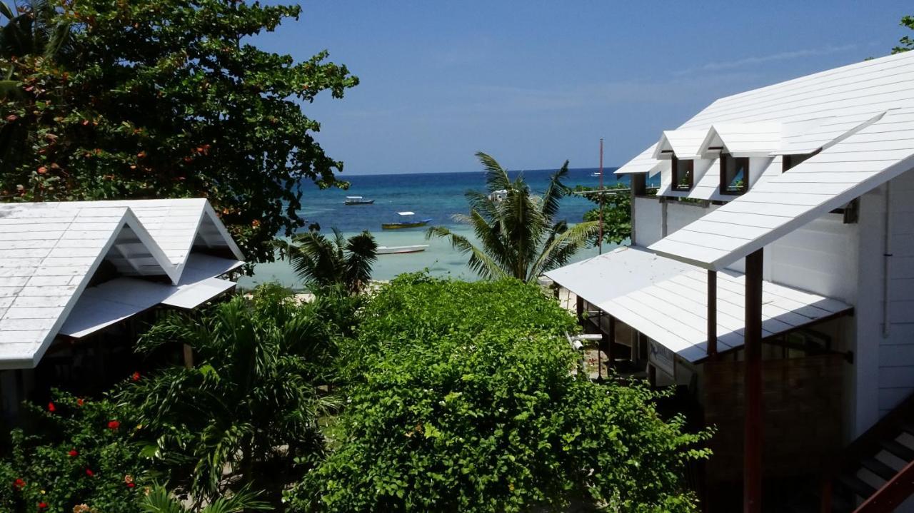 Threshershack Inn Malapascua Exterior foto